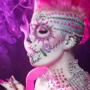 Meet your Posher, Daisy